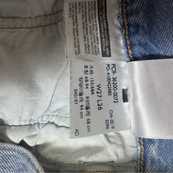 Levi's Premium 501 Jeans Womens W27 L26 Cropped Light Wash Distressed - Picture 10 of 13